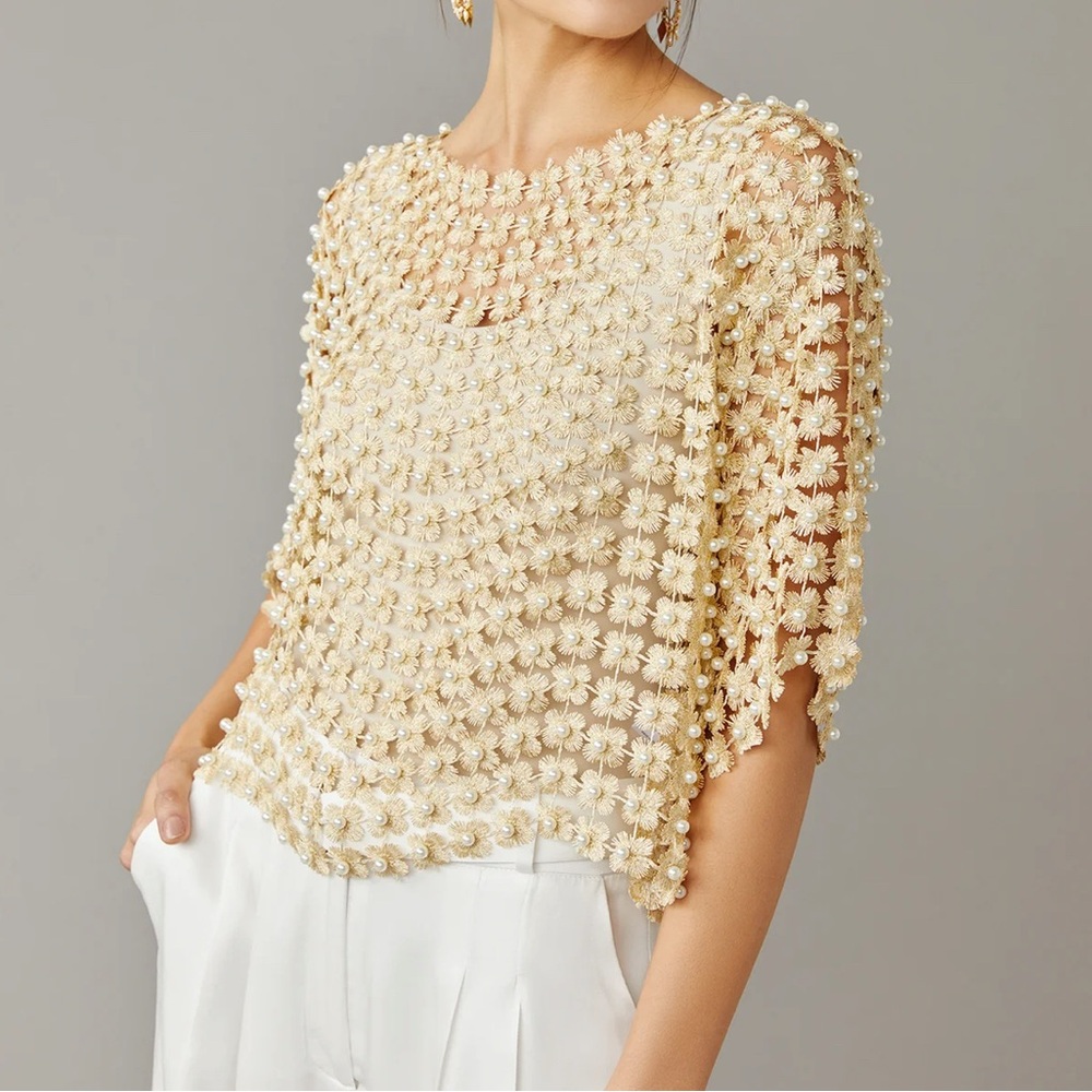 Stunning! NWT GOLD Crochet Pearl Top One Size Tuckernuck Beulah RIVR S M L - Picture 4 of 10